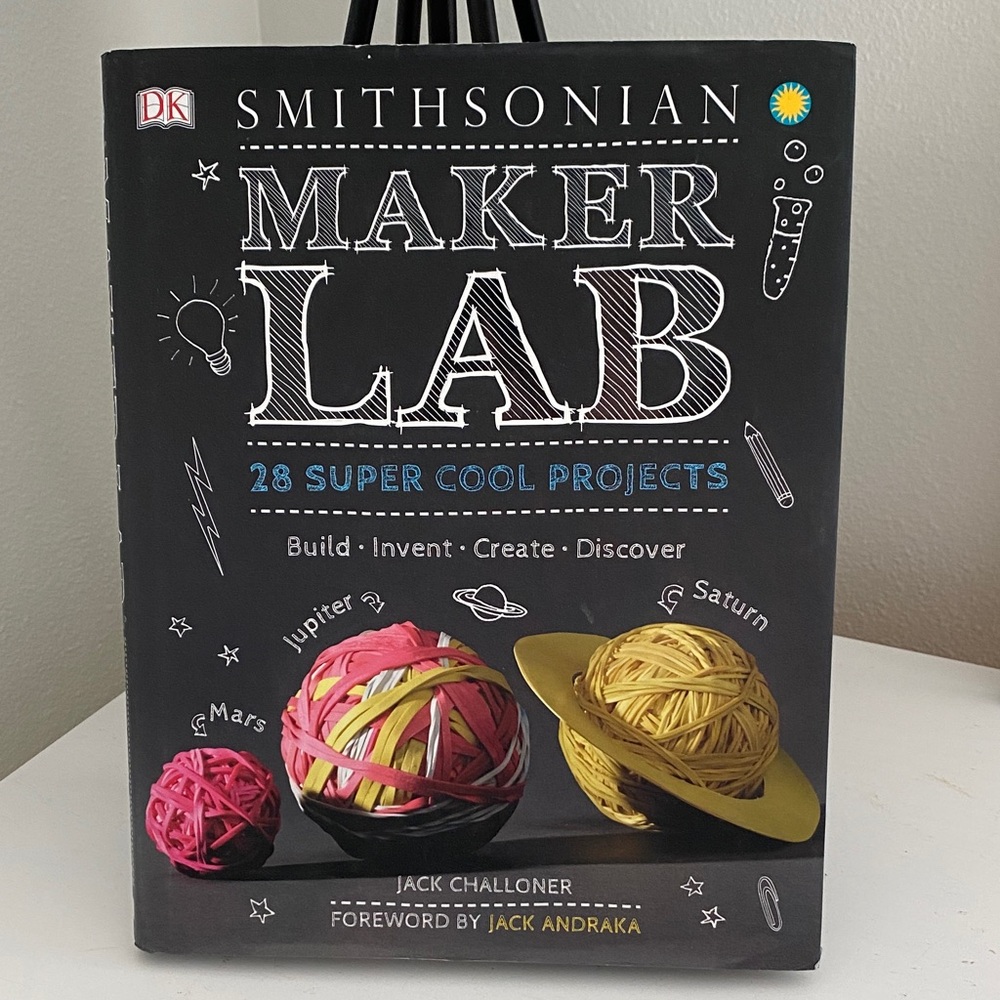 Smithsonian Maker Lab Book
